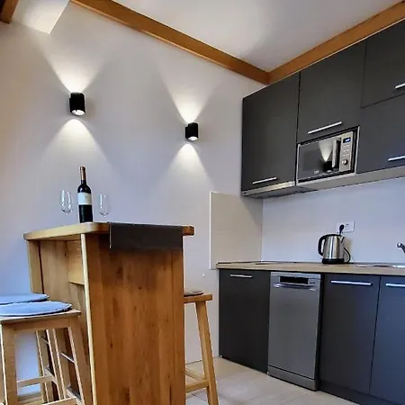 533 In Vucko - Private Host 자호리나