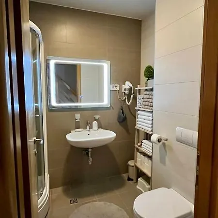 Appartement 533 In Vucko - Private Host 4*