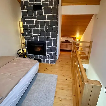 533 In Vucko - Private Host