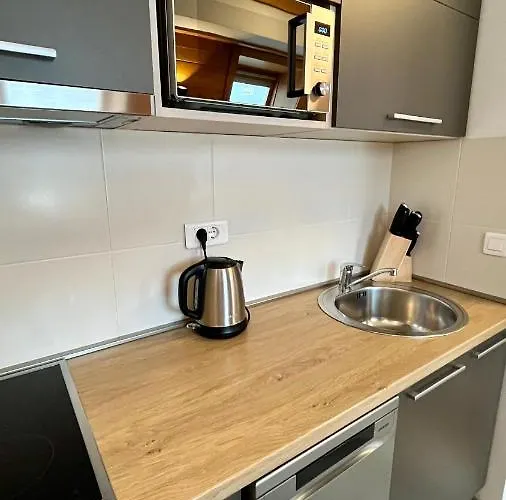 533 In Vucko - Private Host Apartment