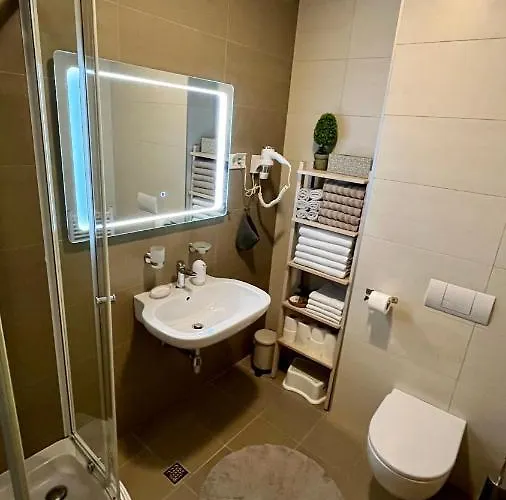 Apartment 533 In Vucko - Private Host