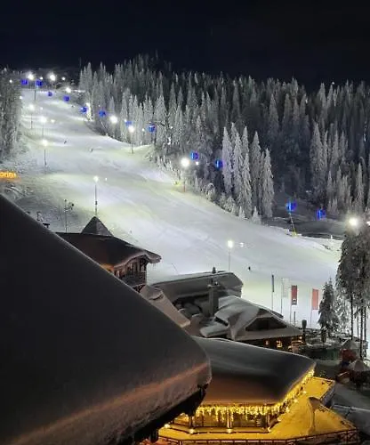 Apartment 533 In Vucko - Private Host 4*